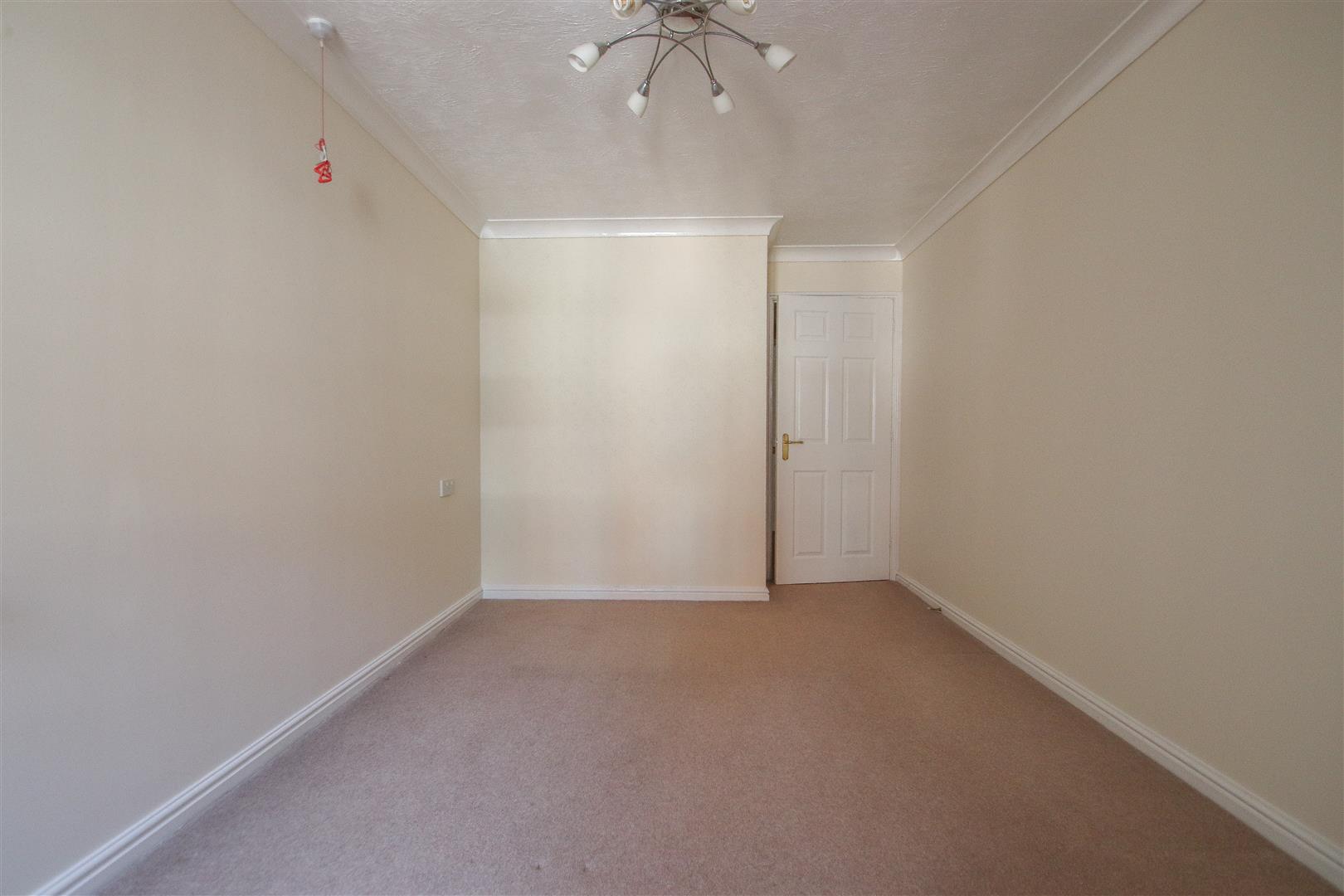 Appointmoor Montague Court, Hamlet Court Road, WestcliffOnSea